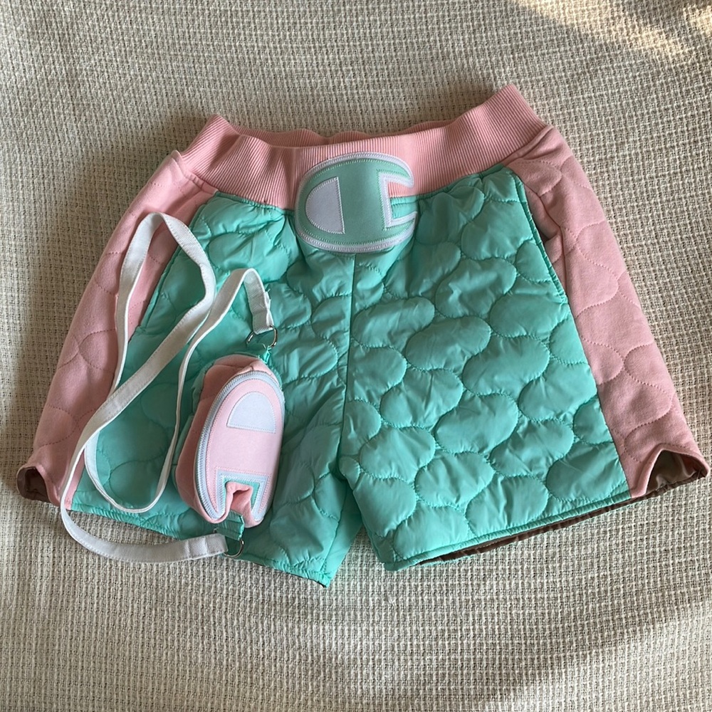 Mario and Lee Quilted shorts+ matching mini bag!